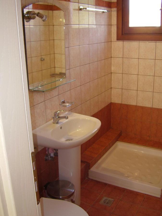 Sunset Suites Lefókasztro Kültér fotó